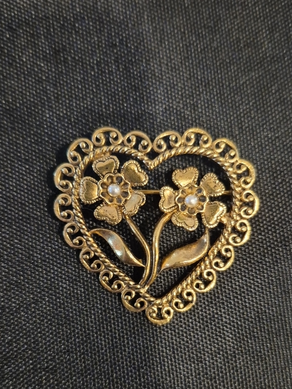 Avon Gold Floral Filagree Heart Brooch with Faux Pearl Accents
